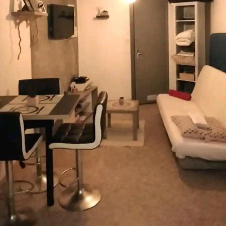 Charmant Studio Leilighet Tarascon-sur-Ariège Eksteriør bilde